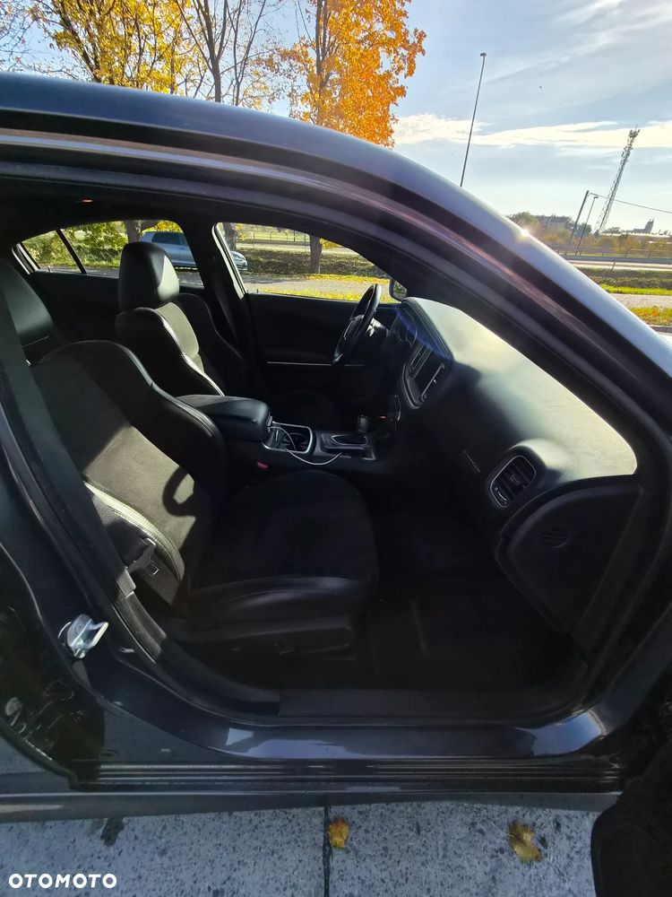 Dodge Charger 3.6 GT - 14