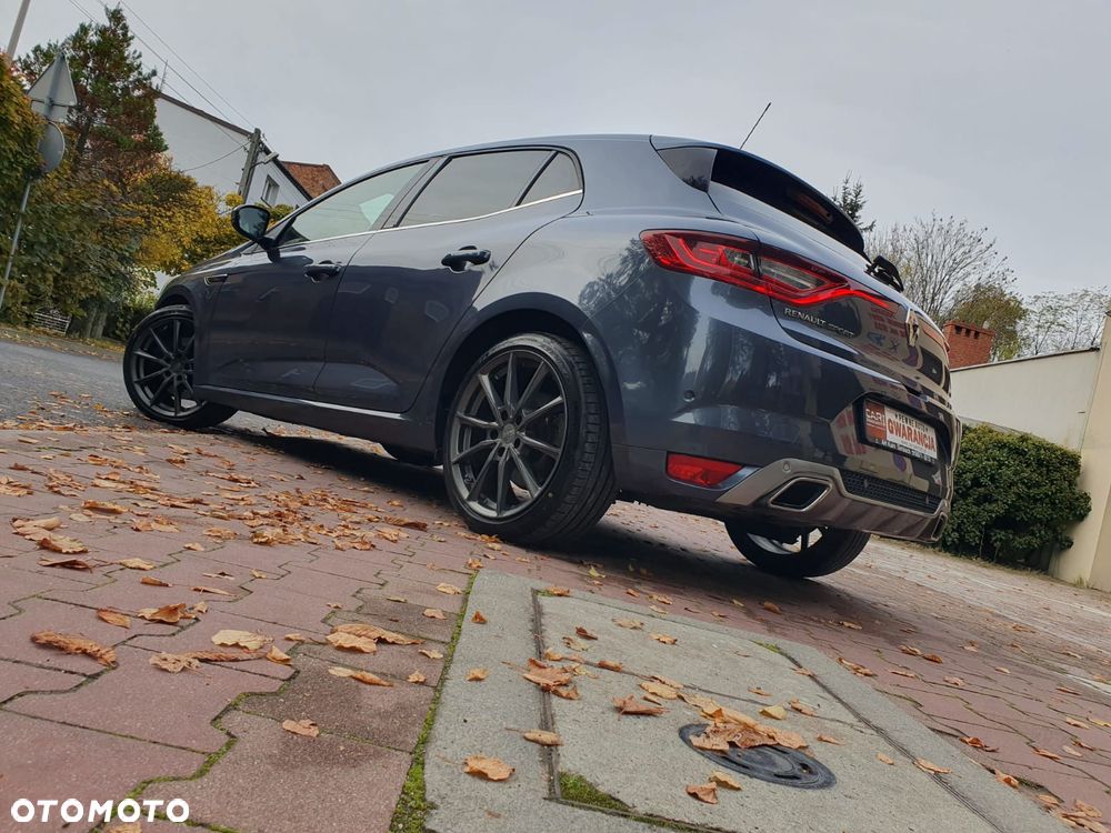 Renault Megane ENERGY TCe 205 EDC GT - 25