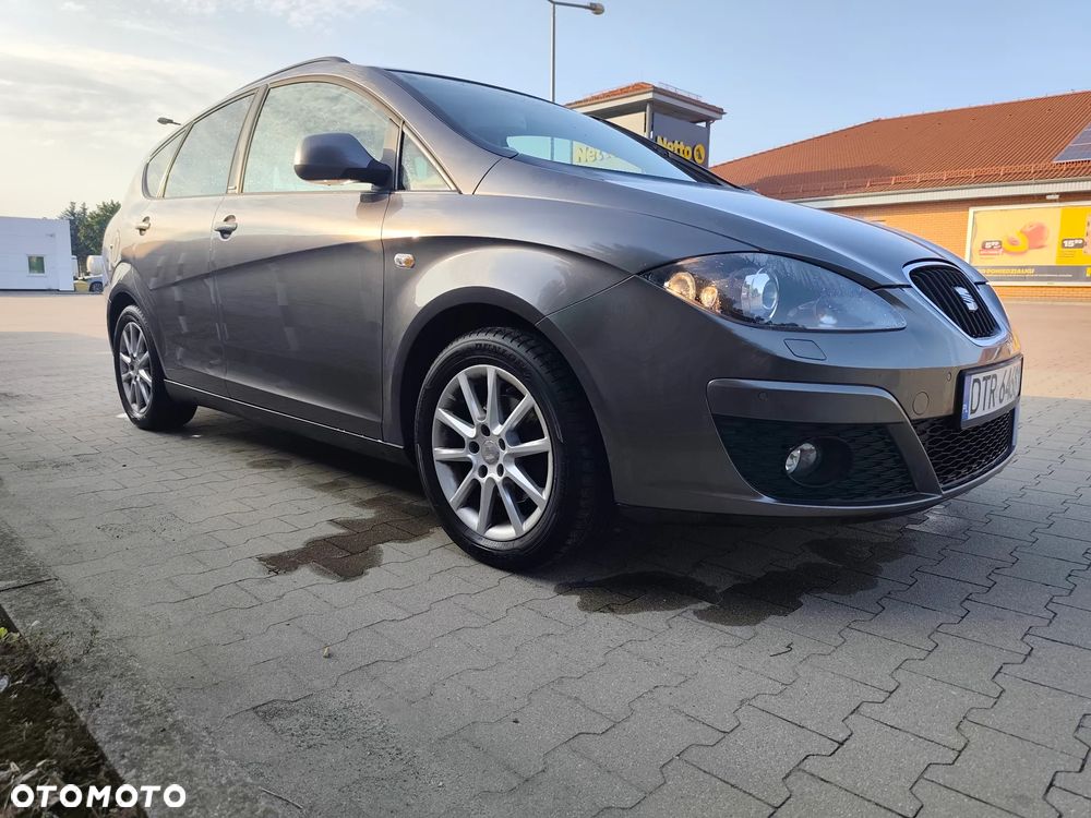 Seat Altea XL 1.6 TDI DPF CR DSG Style Copa - 2