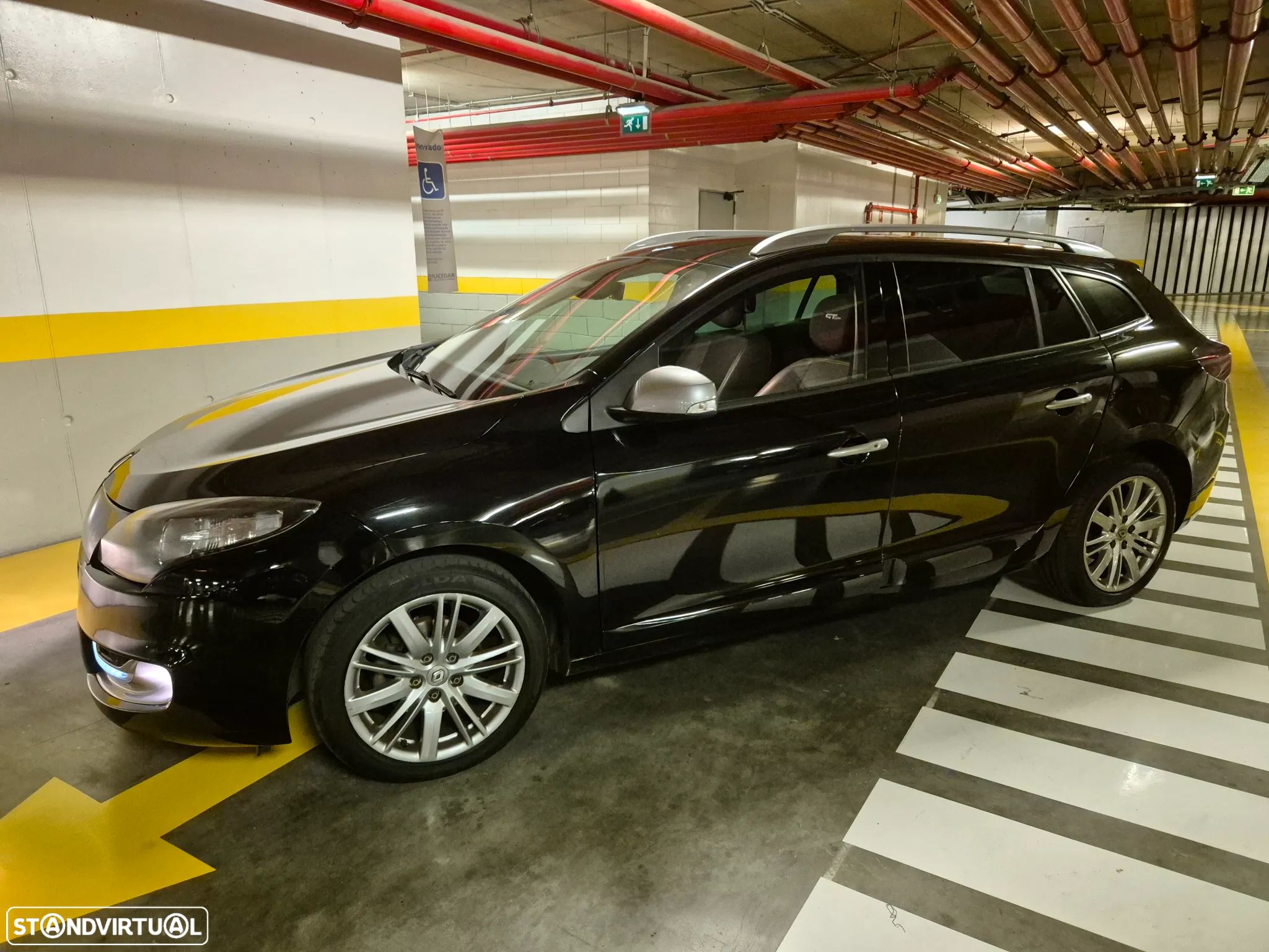 Renault Mégane Sport Tourer 1.5 dCi GT Line - 1