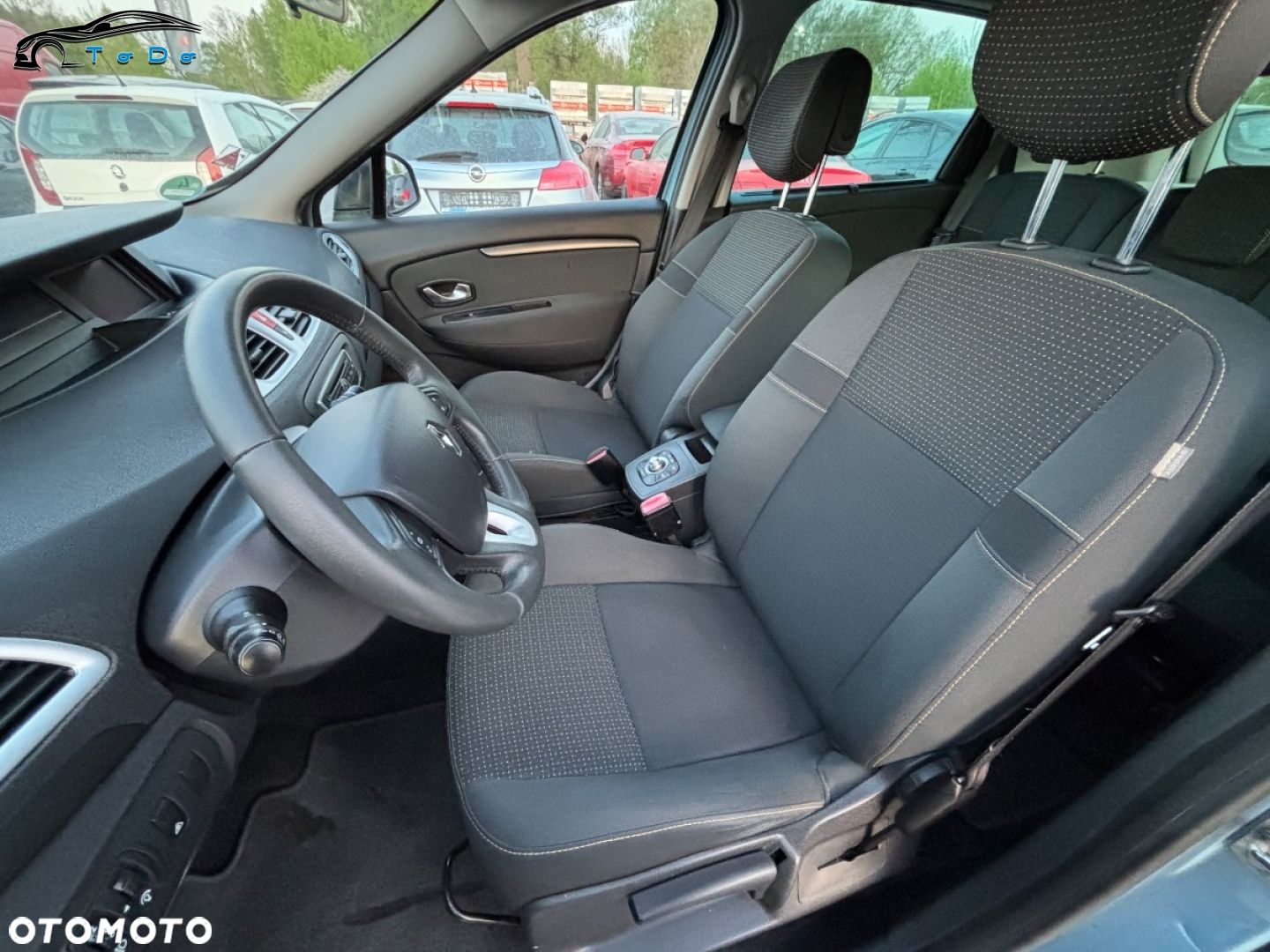 Renault Scenic 2.0 16V Privilege CVT Euro5 - 19