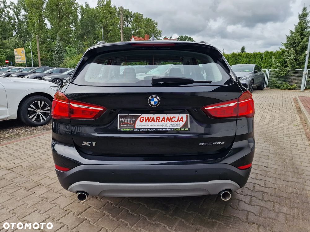 BMW X1 sDrive20d - 10