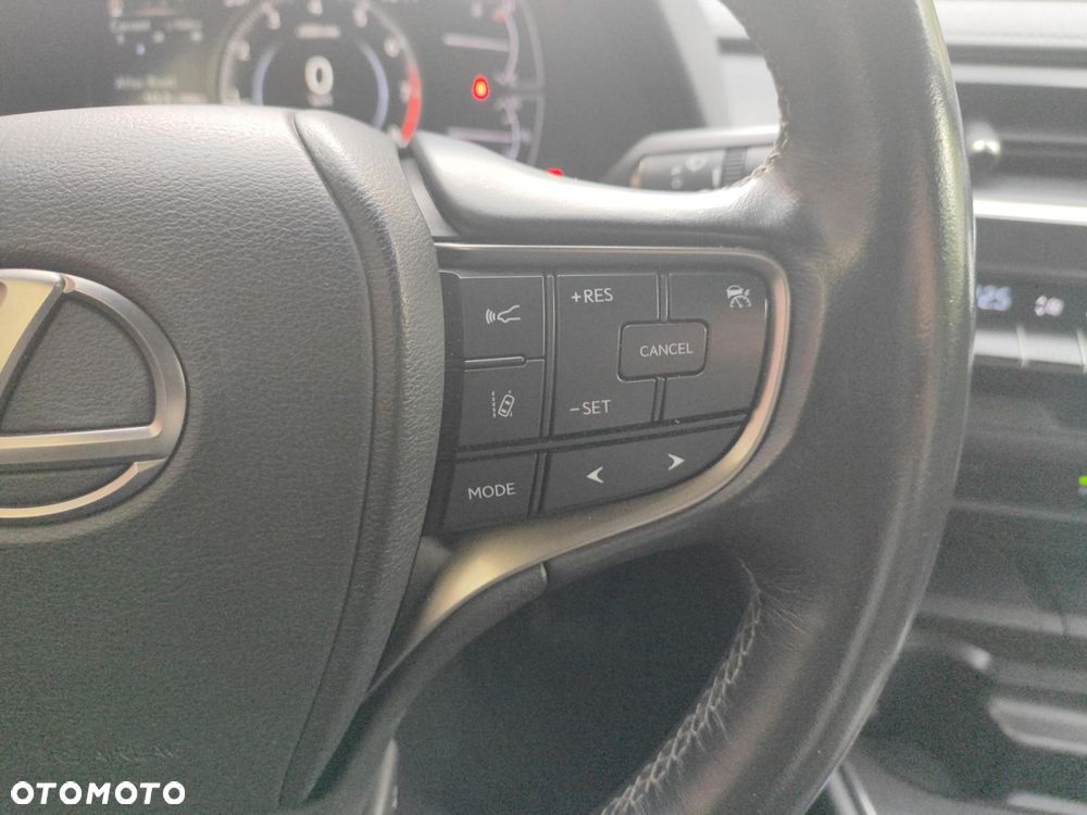 Lexus UX 200 Optimum 2WD - 17