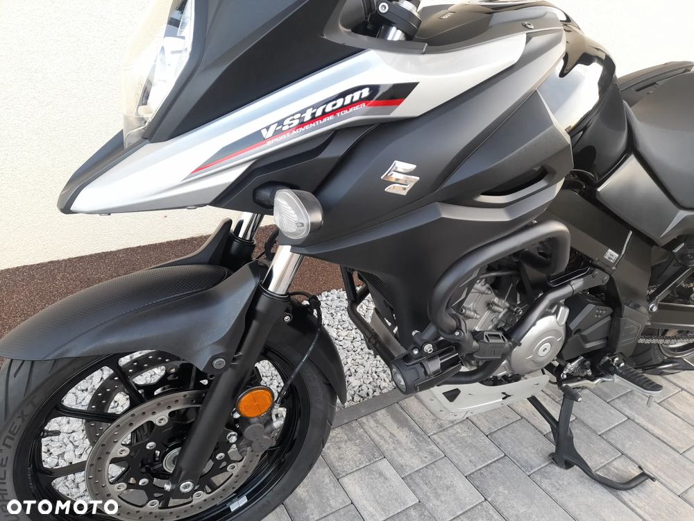 Suzuki V-STROM - 7