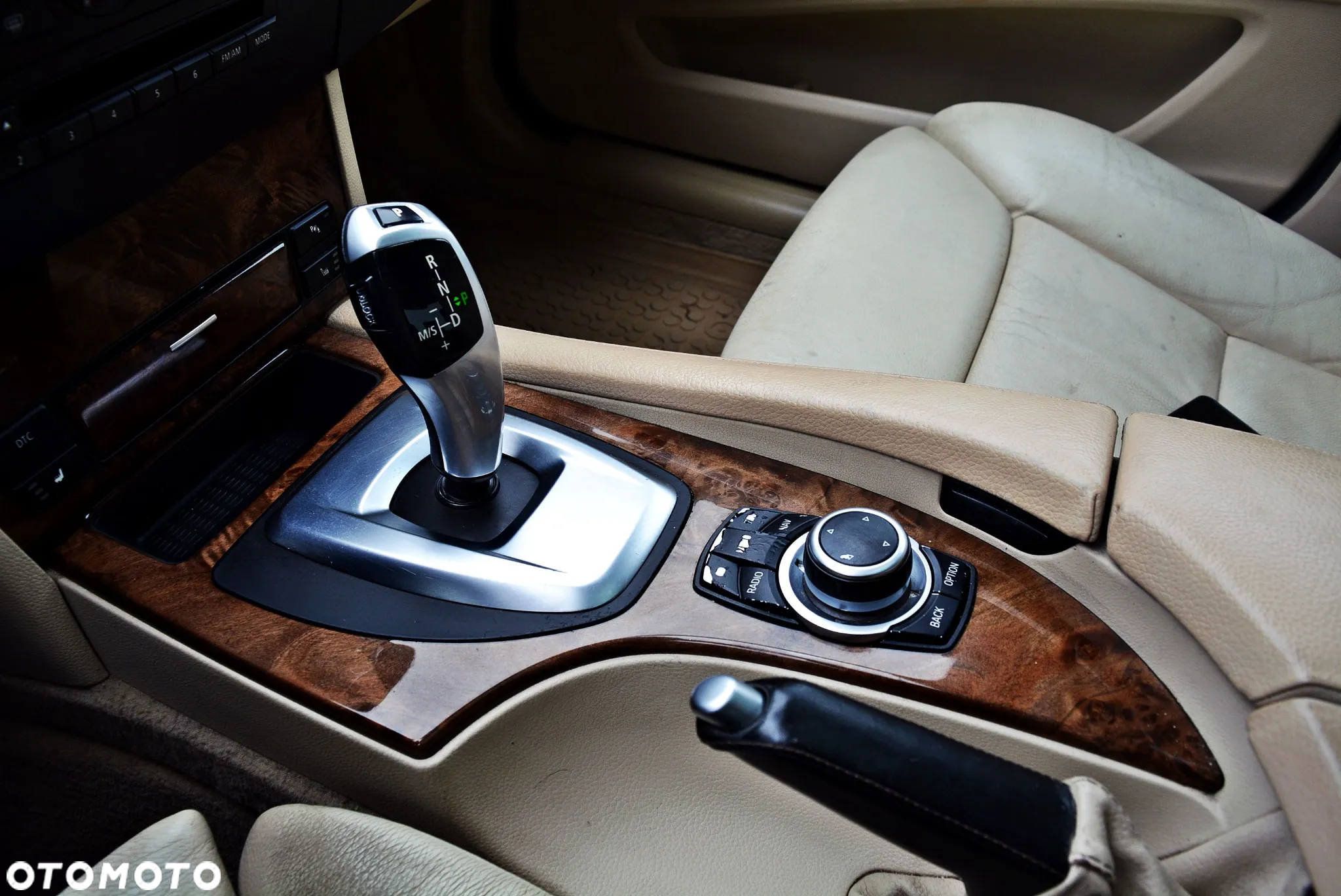 BMW Seria 5 535i xDrive Luxury Line - 40
