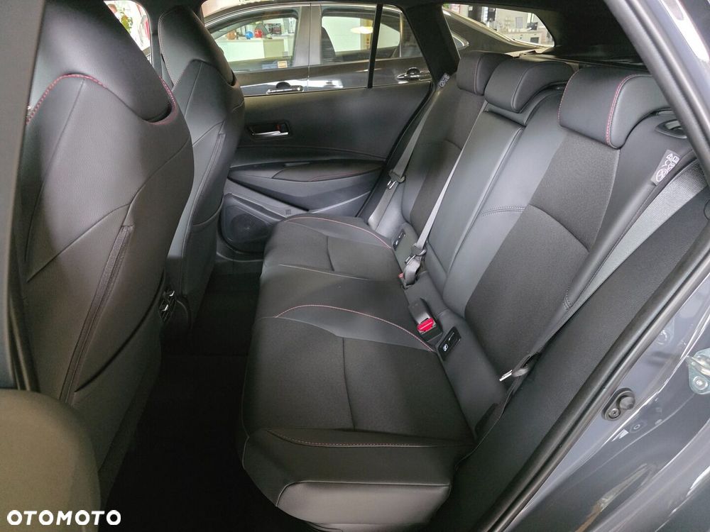 Toyota Corolla - 6