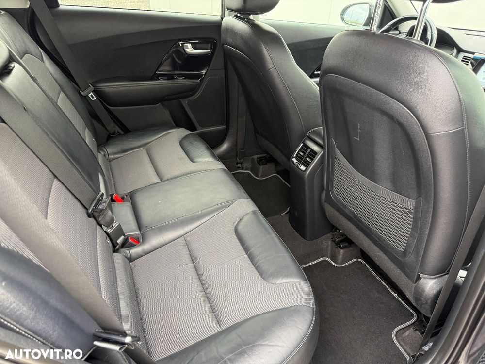Kia Niro 1.6 GDI 6DCT HEV Comfort - 12