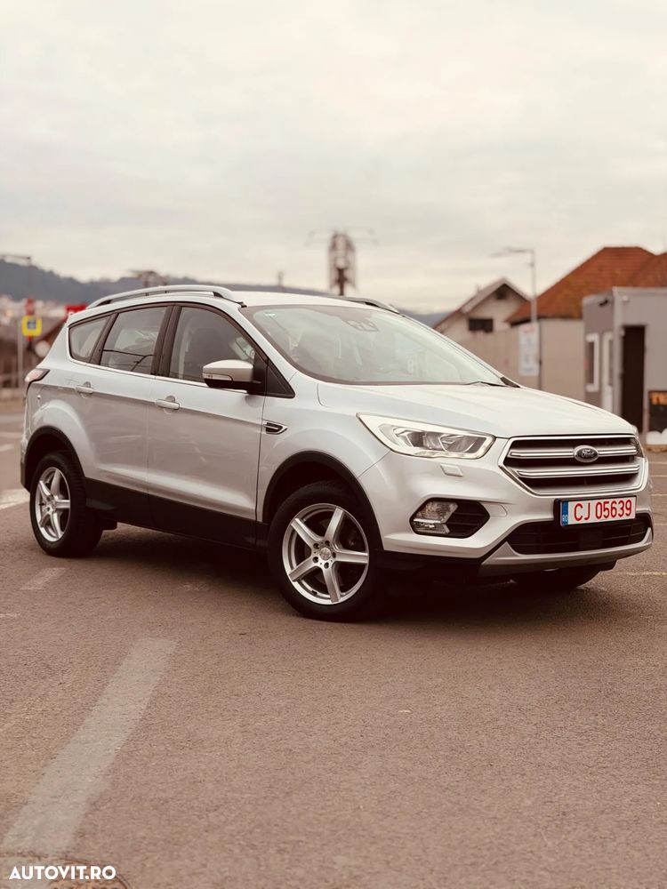 Ford Kuga 2.0 EcoBlue Aut. 4x4 COOL&CONNECT - 2