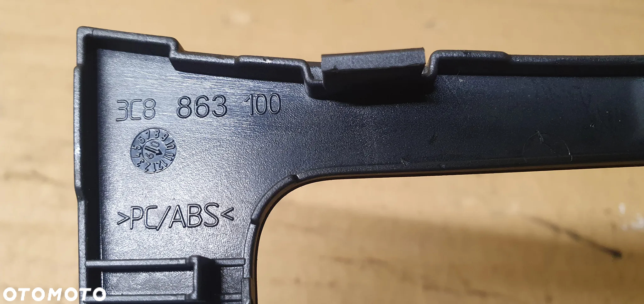 Ramka panelu nawiewu konsoli dekor VW Passat B6 3C8863100 - 6