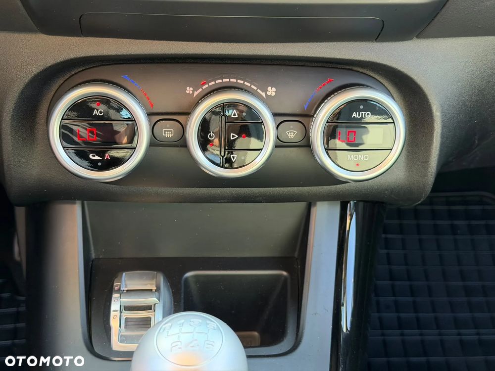 Alfa Romeo Giulietta 1.4 TB Distinctive - 16