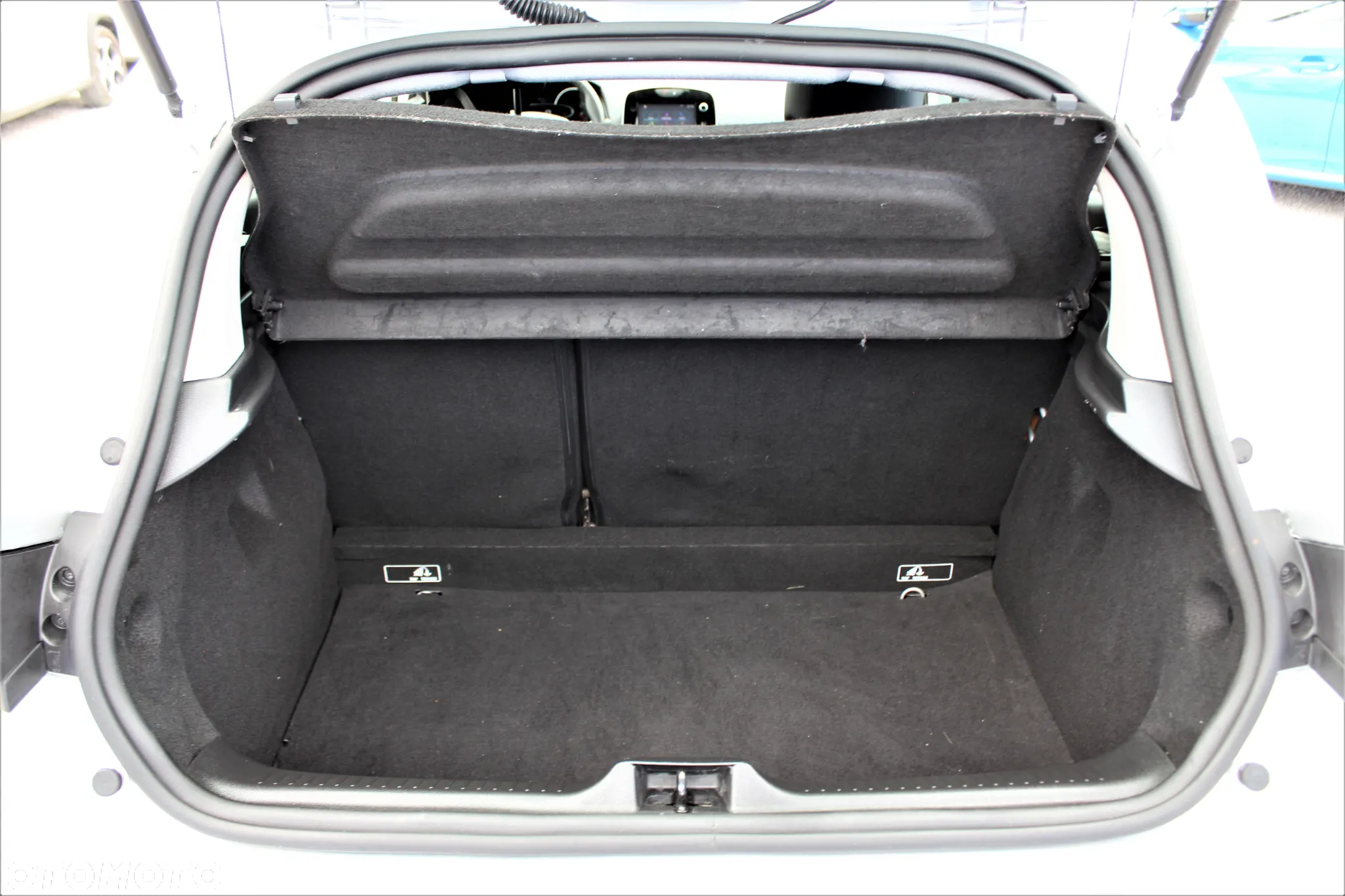Renault Clio Energy dCi 90 Start & Stop Intens - 12
