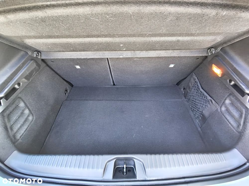 Renault Clio 1.6 E-TECH Full Hybrid 145 Techno - 29