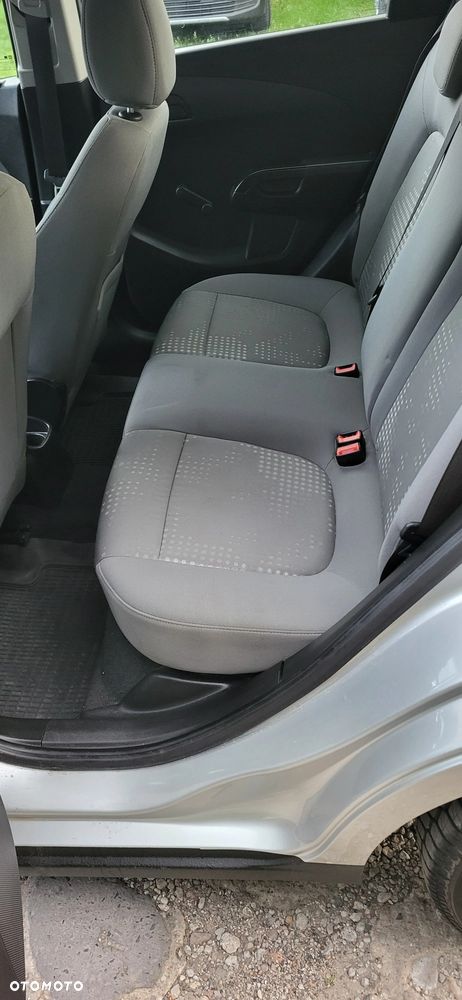 Chevrolet Aveo - 6