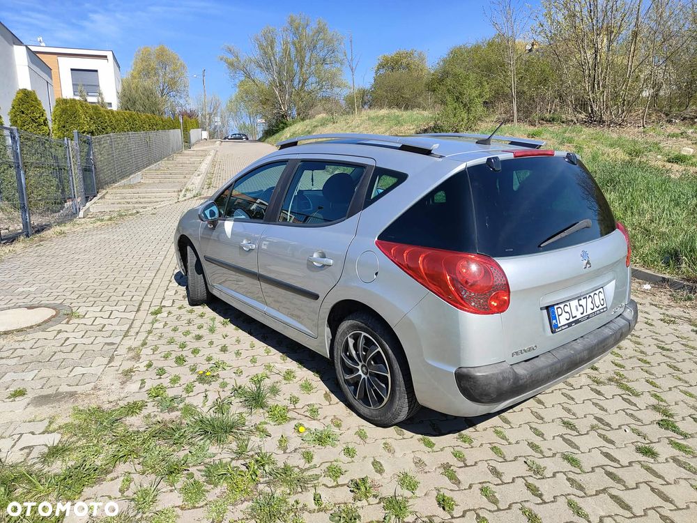 Peugeot 207 - 2