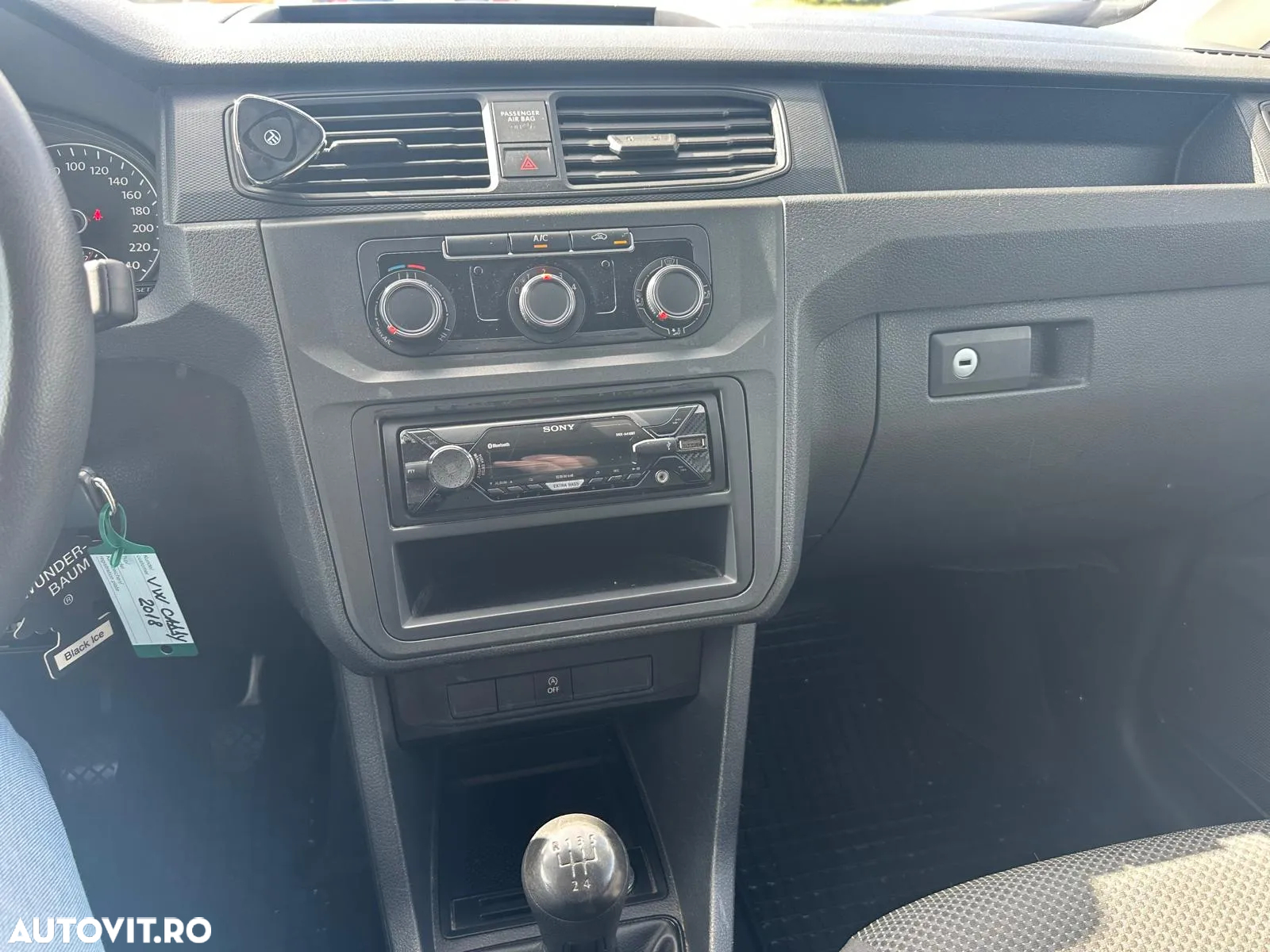 Volkswagen Caddy - 17