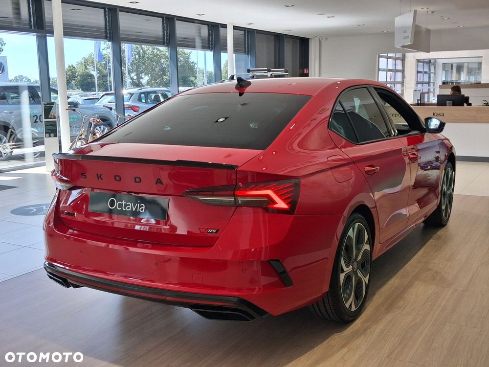 Skoda Octavia 2.0 TSI RS DSG - 7