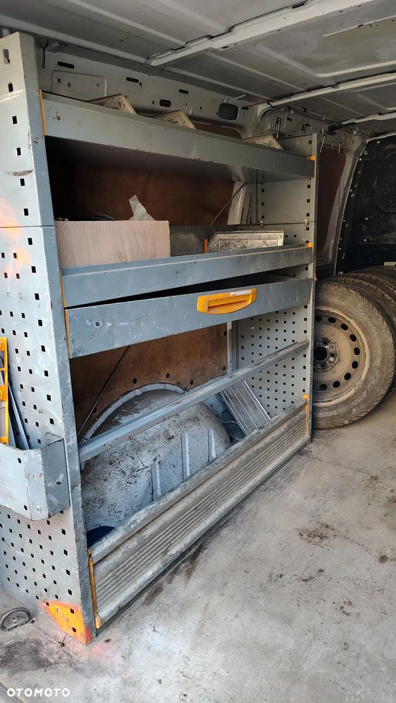 Mercedes-Benz Vito - 11