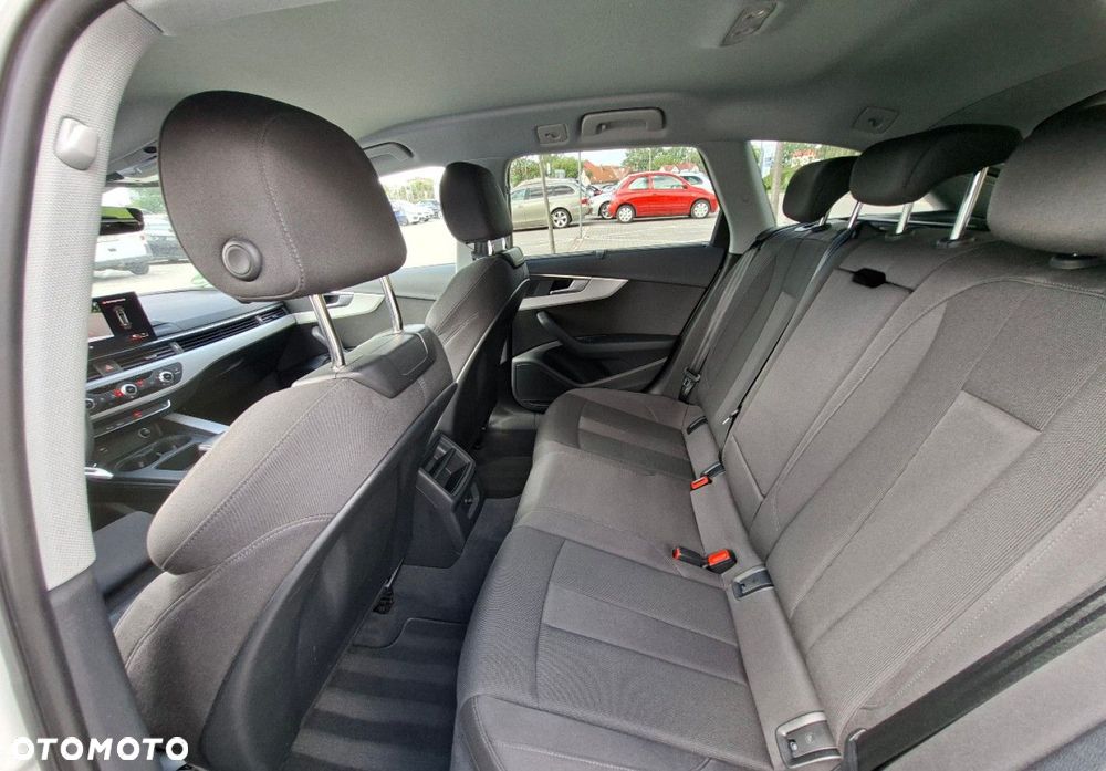 Audi A4 Avant - 21