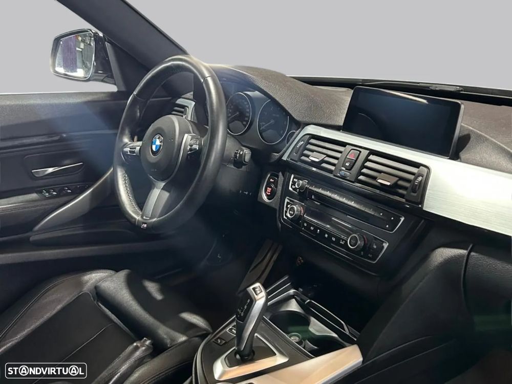 BMW 320 - 12