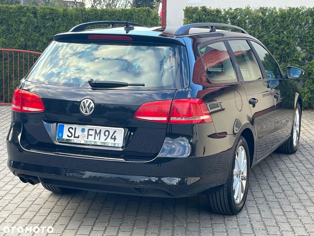Volkswagen Passat 2.0 TDI DPF Highline - 19