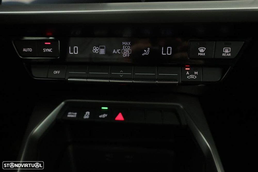 Audi A3 Sportback 45 TFSIe S line - 11