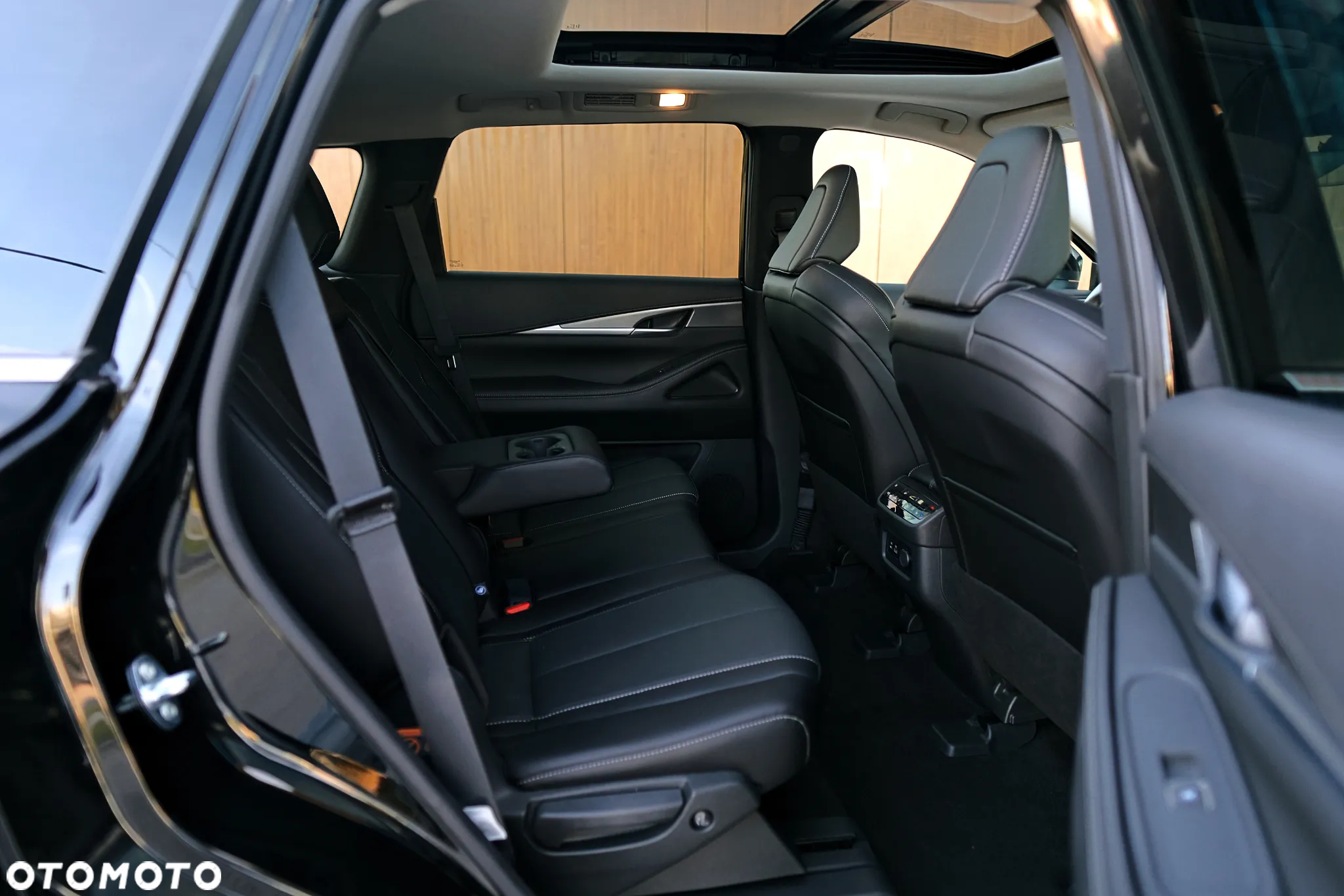 Infiniti QX60 - 20