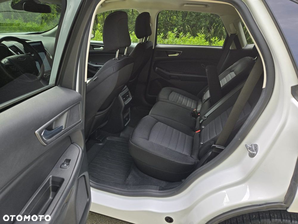 Ford Edge - 30