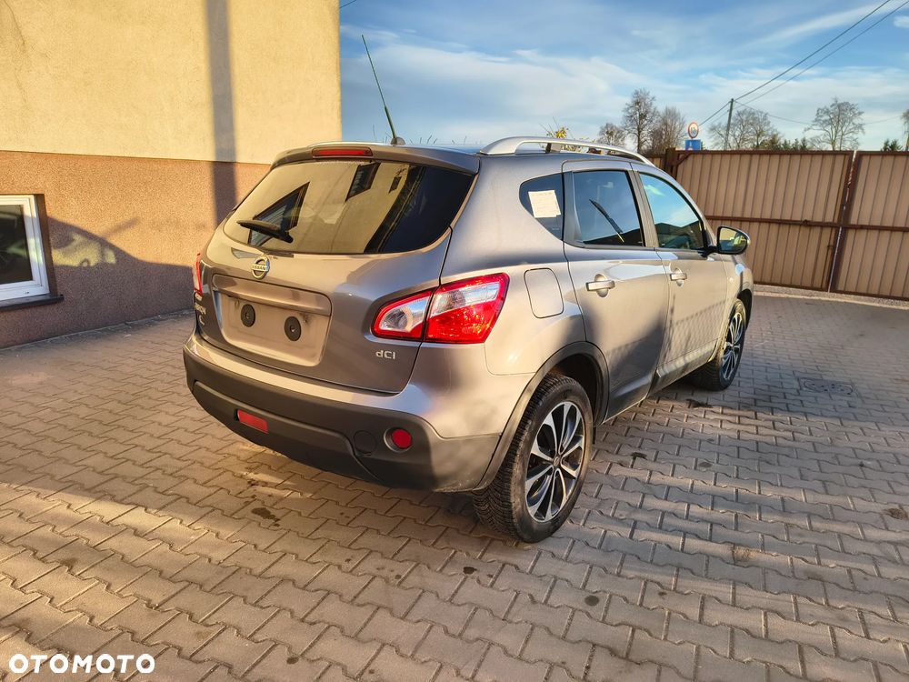 Nissan Qashqai 2.0 dCi 4 x 4 DPF 360 - 7