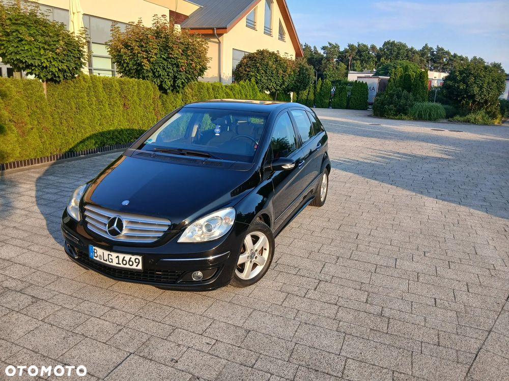 Mercedes-Benz Klasa B 200 Autotronic Special Edition - 11