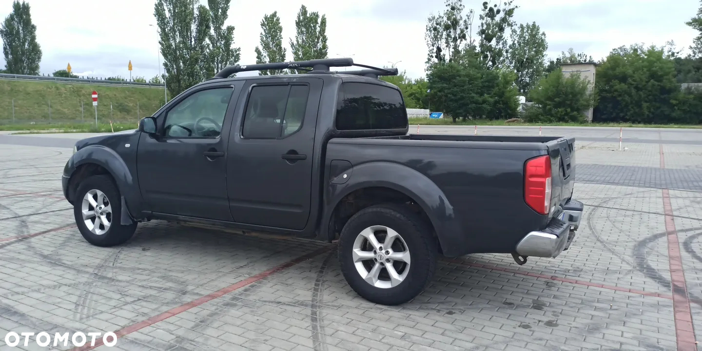 Nissan Navara 2.5 TDi Base / XE - 7