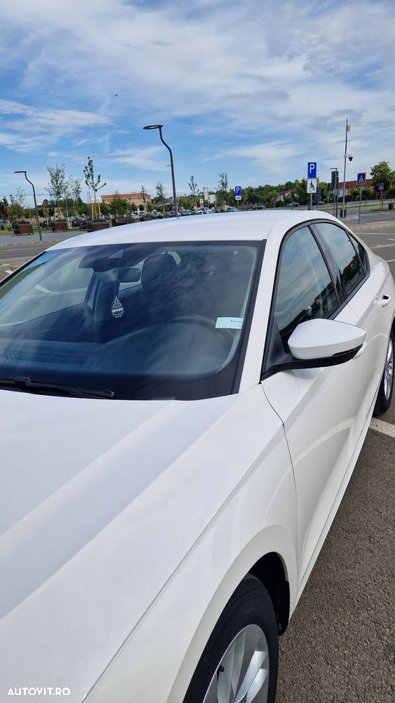 Skoda Octavia 2.0 TDI Style - 7