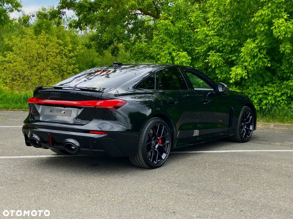 Audi RS5 Limousine - 18