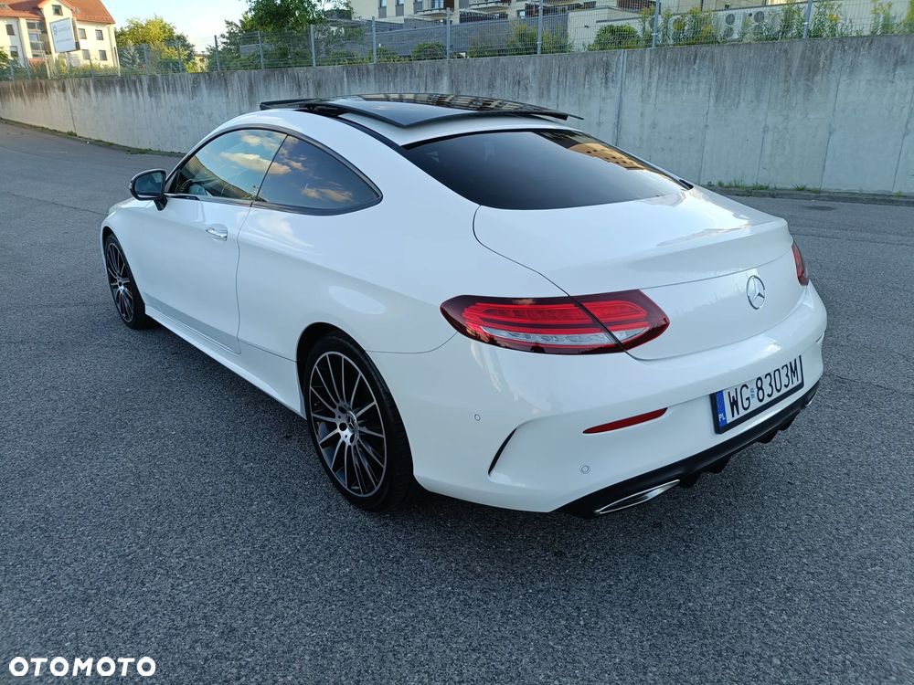 Mercedes-Benz Klasa C 200 4MATIC 9G-TRONIC - 17