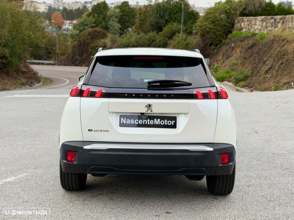 Peugeot e-2008 50 kWh Allure Pack - 16