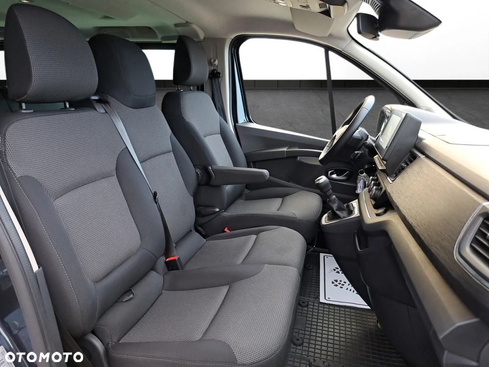 Renault Trafic - 13