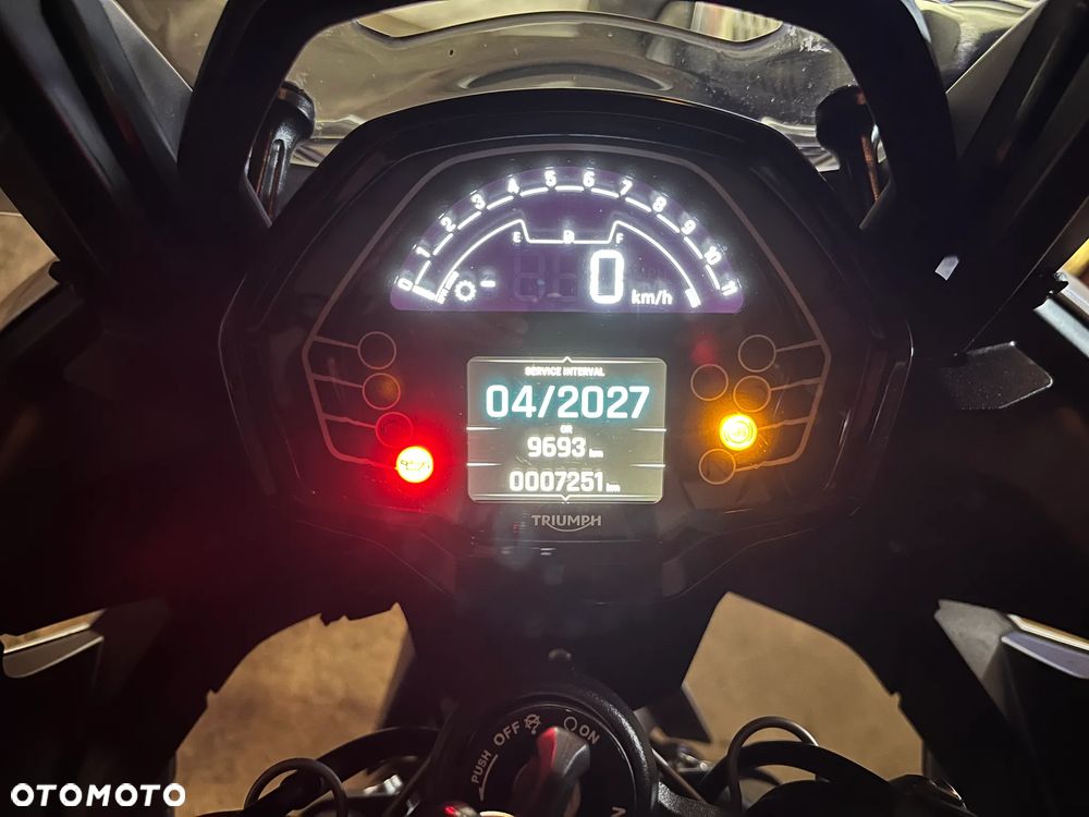 Triumph Tiger - 14