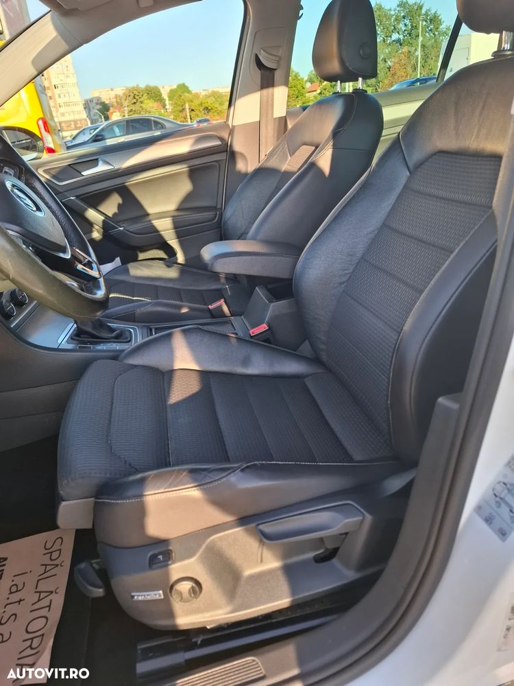 Volkswagen Golf 2.0 TDI (BlueMotion Technology) DSG Highline - 9