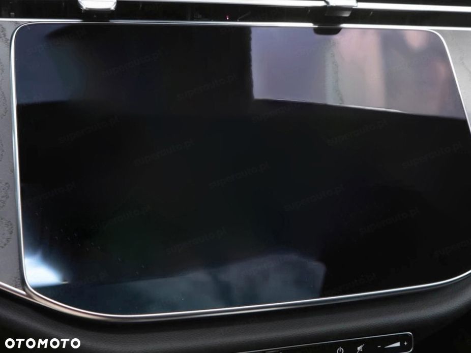 Mercedes-Benz Klasa E 220 d mHEV 4-Matic AMG 9G-Tronic - 12