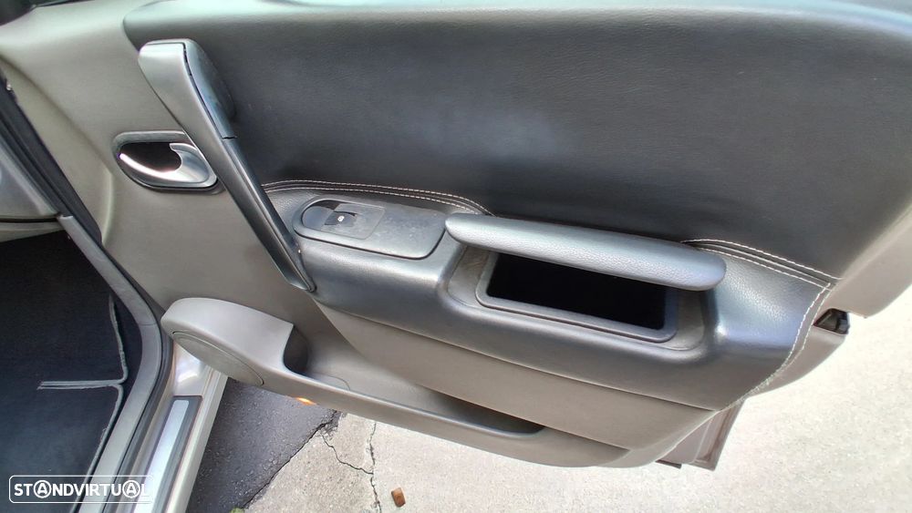 Renault Scénic 1.5 dCi Confort Privilége - 16