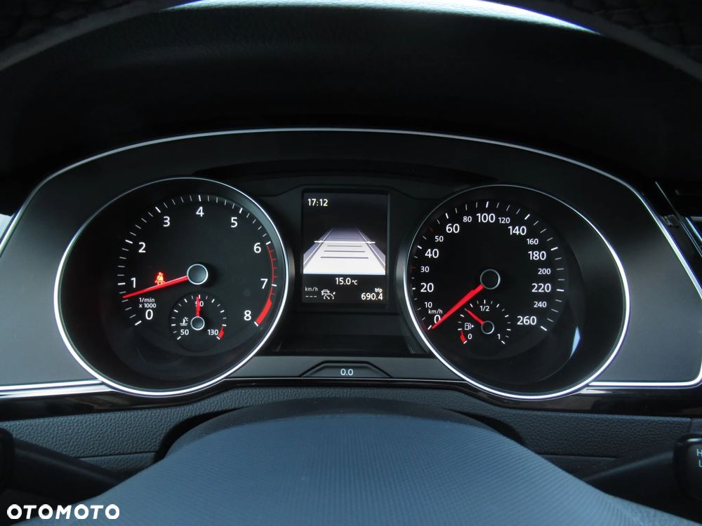 Volkswagen Passat 1.5 TSI EVO Business - 22