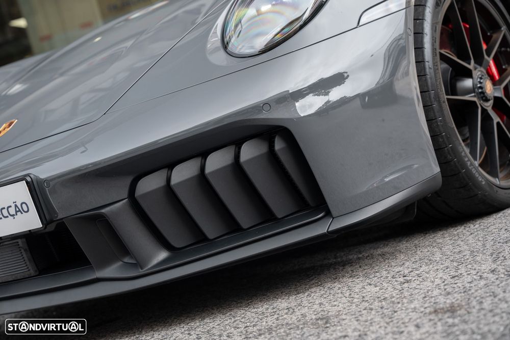 Porsche 911 (992) Carrera 4 GTS - 6