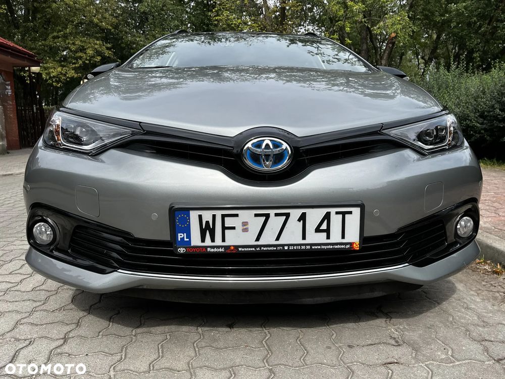 Toyota Auris Hybrid 135 Selection - 10