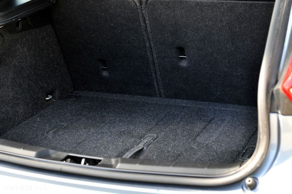 Volvo V40 D2 Geartronic Inscription - 12