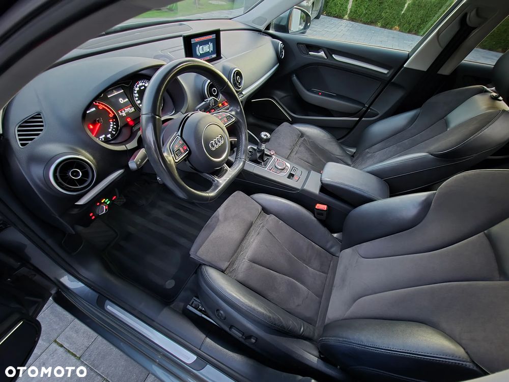 Audi A3 Sportback 1.6 TDI clean diesel Ambiente - 25