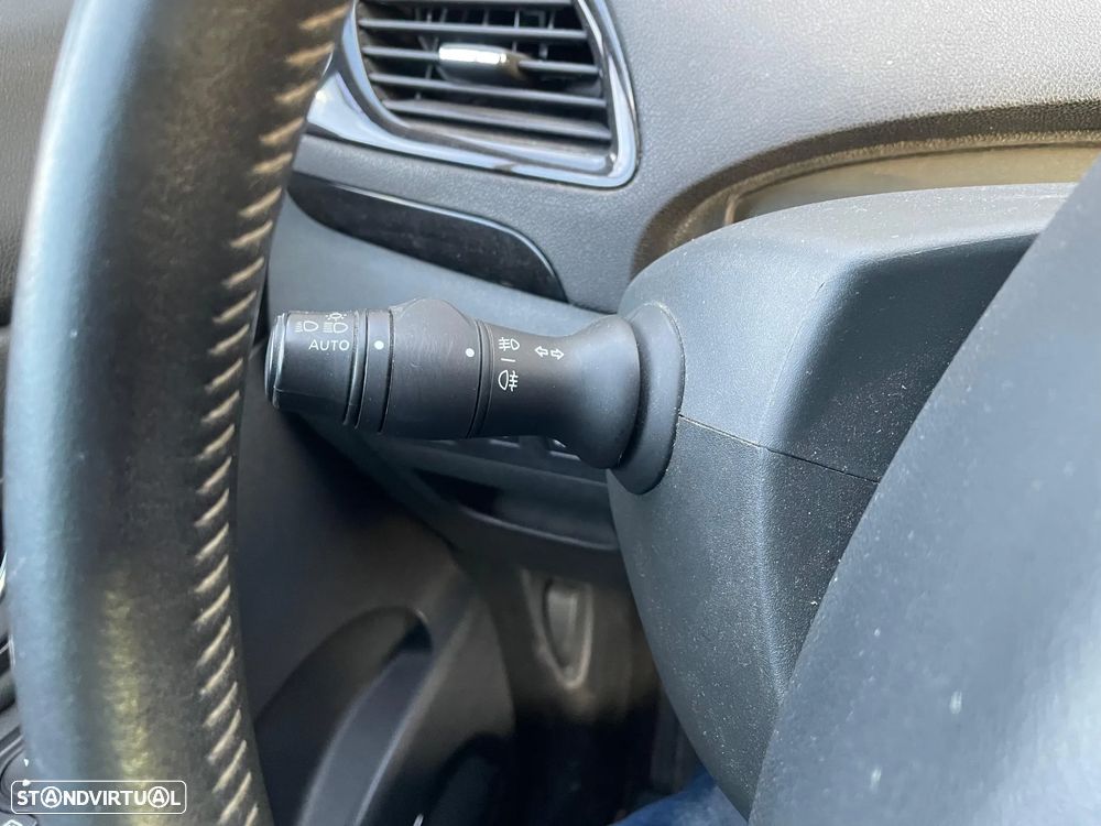 Renault Scénic Energy dCi 110 S&S Bose Edition - 19