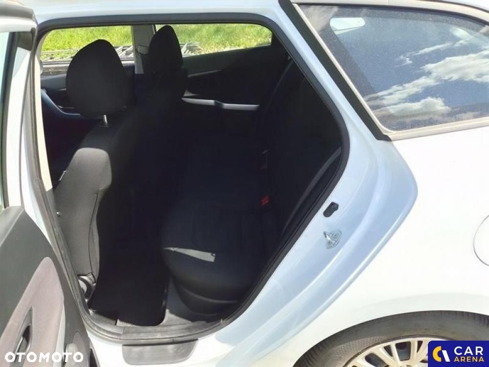 Kia Ceed - 30