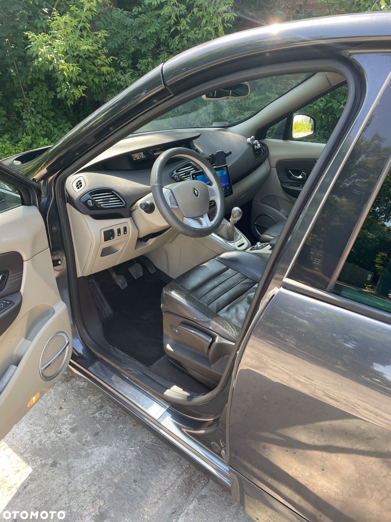 Renault Grand Scenic dCi 130 FAP Start & Stop Bose Edition - 1