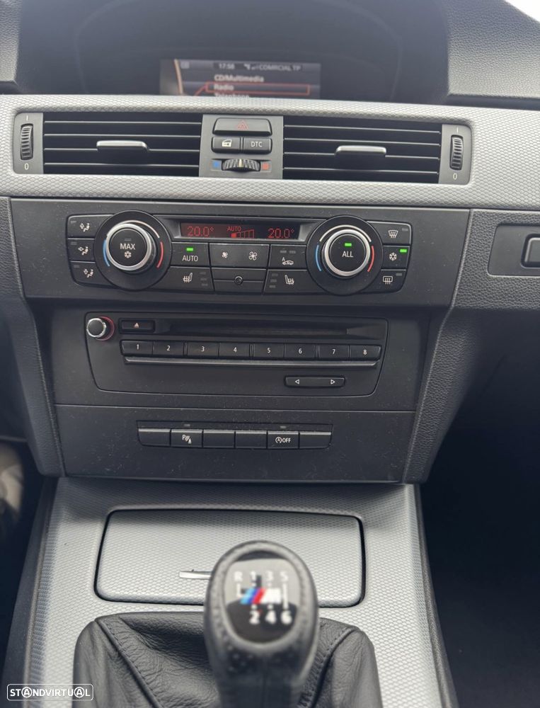 BMW 318 d Pack M - 10