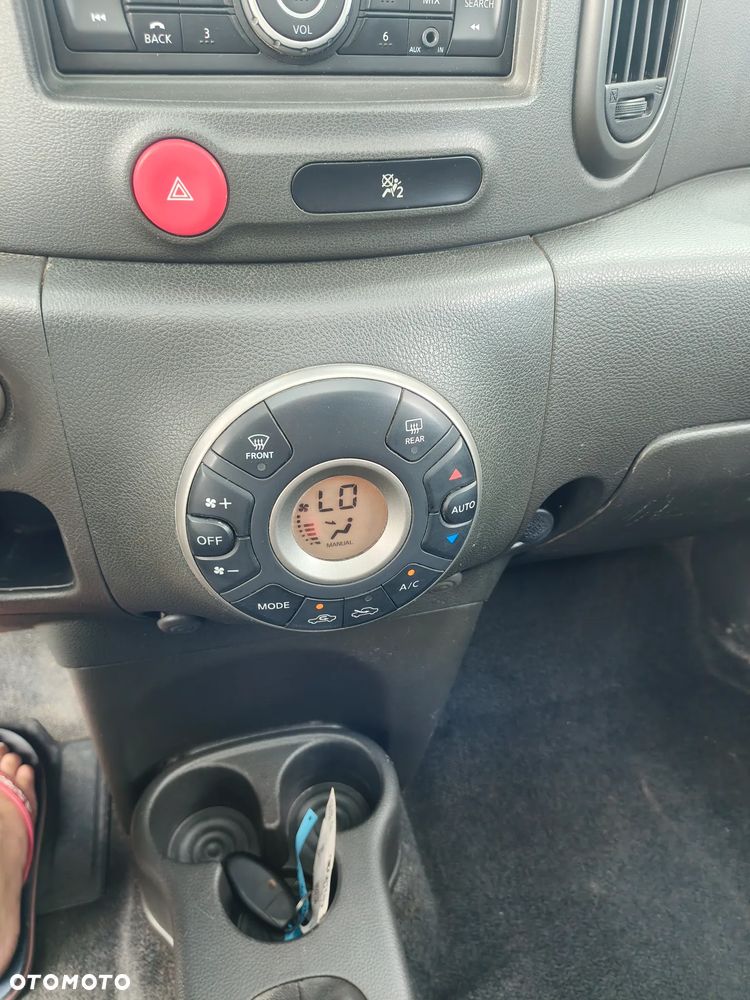 Nissan Cube - 30