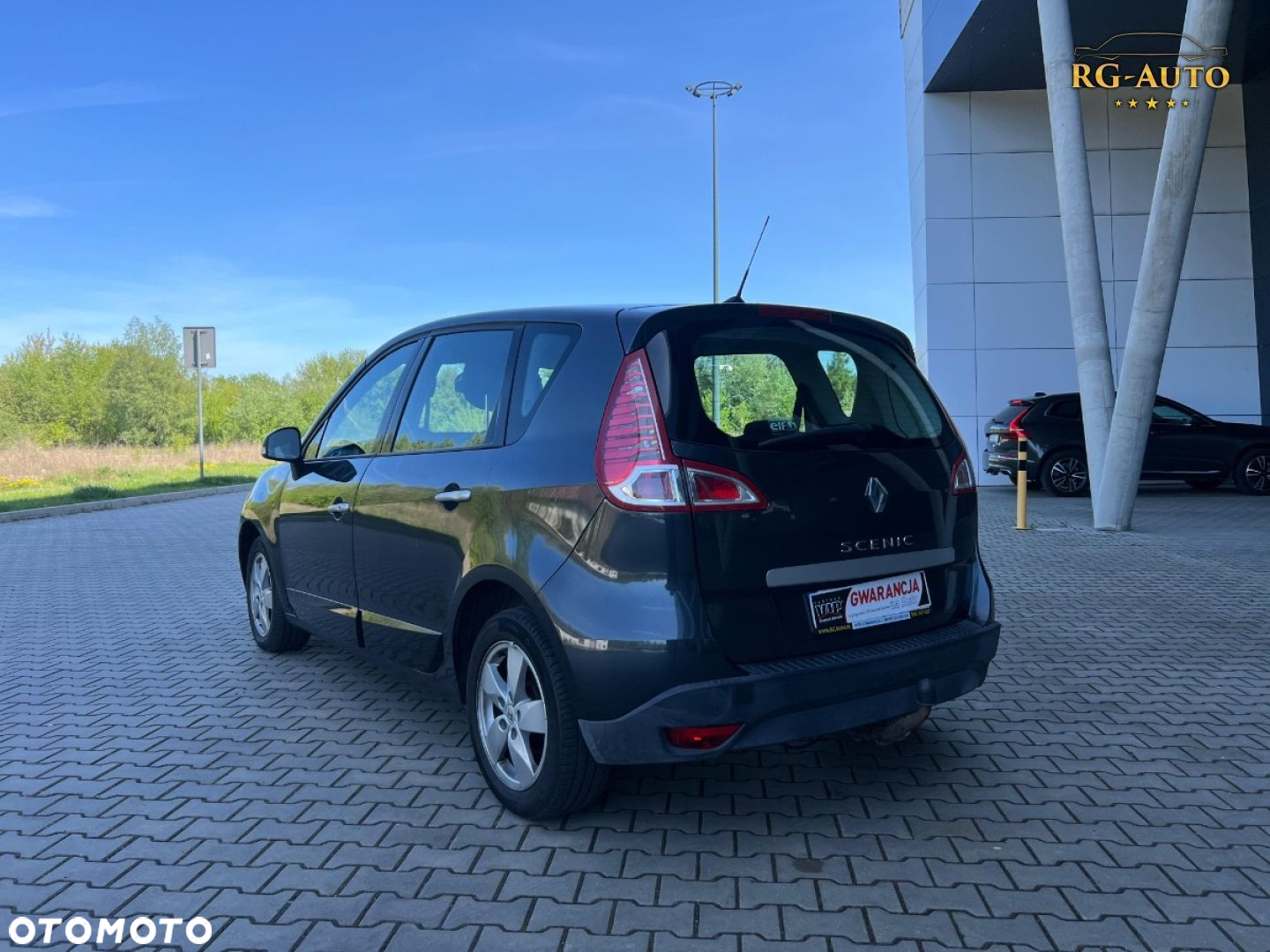 Renault Scenic - 11